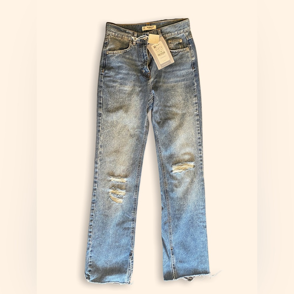 NWT Pull&Bear High Waisted Jeans with slit SIZE 36/4/26